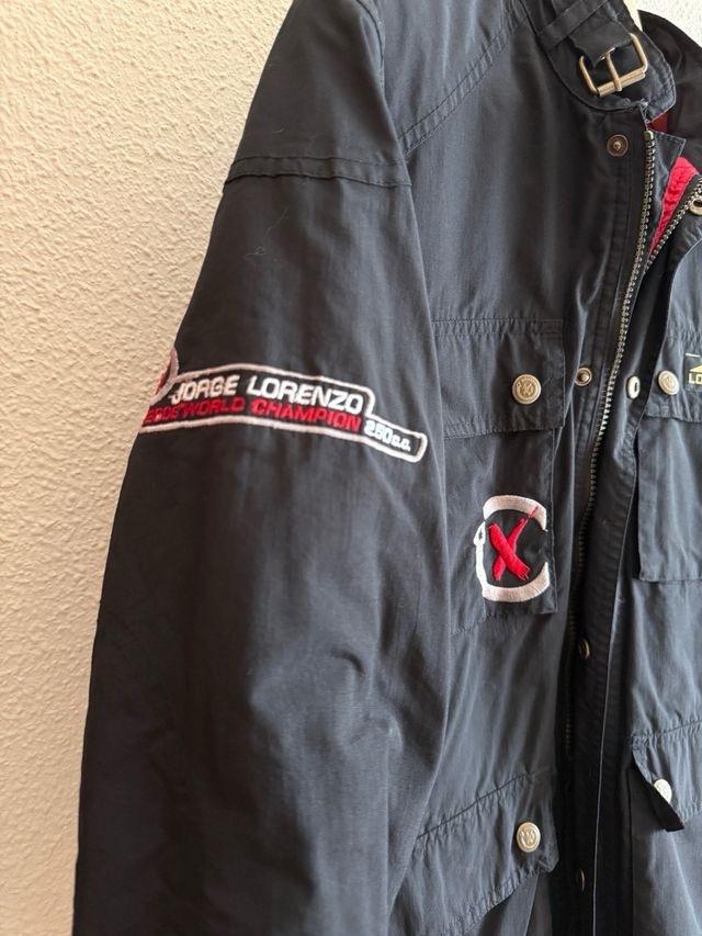 Chaqueta Lotus Negra