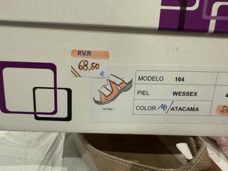 Sandalias talla 42 a estrenar