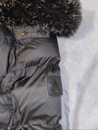 Chaqueta ALESSANDRO negra con capucha