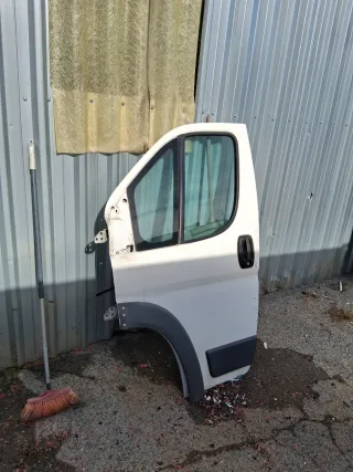 Puera furgoneta peugot boxer fiat ducato citroen