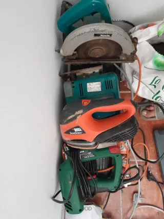 2 circulares grapadora lijadoras trompo y caladora