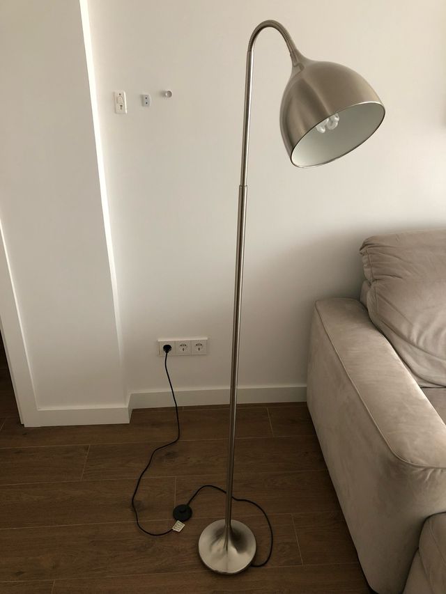 Lámpara Suelo Metal