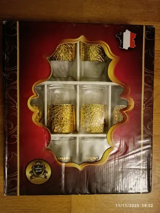 Juego de 12 vasos detalle dorado té moruno