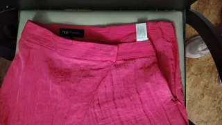 Pantalón Zara Rosa, veste 36/38, usado una vez