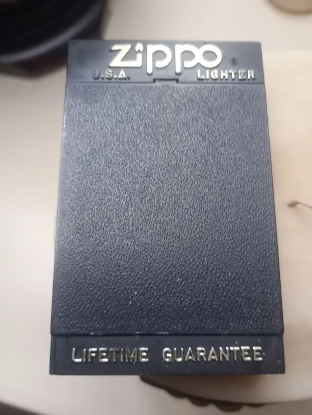 Zippo anni '90 - Accendino USA XII tacche