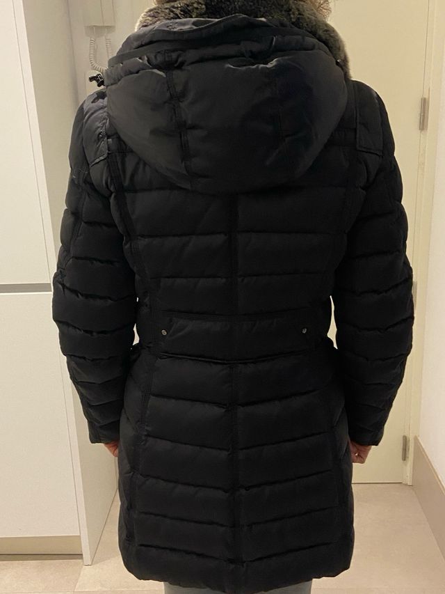 Chaquetón señora negro de plumas talla M