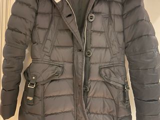 Chaquetón señora negro de plumas talla M