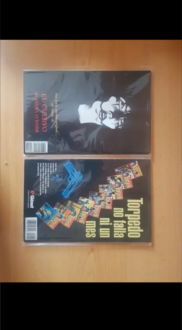 Figura The Crow + Comics