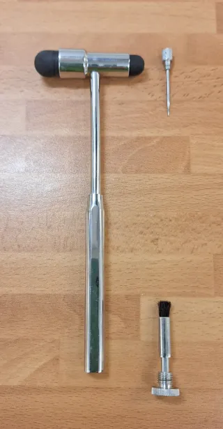 Martillo de reflejos, macizo