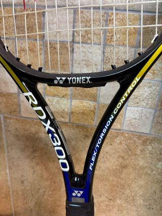 Raqueta de Tenis Yonex RDX300 con funda