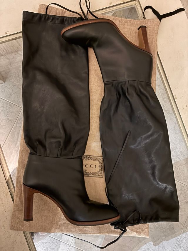 Botas altas Gucci piel negras