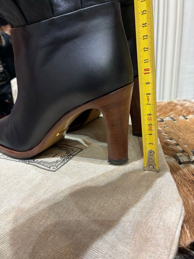 Botas altas Gucci piel negras