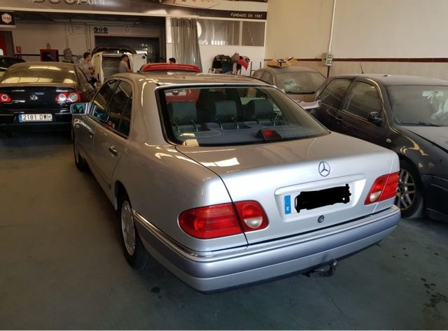 Mercedes-Benz CLASICO Clase E (320) Elegance