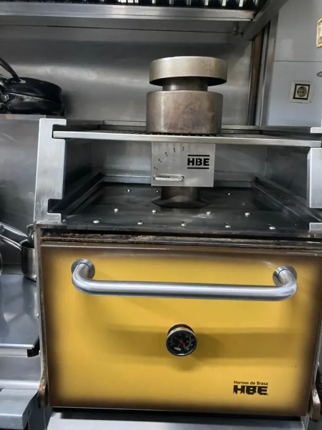 Horno de Brasa HBE