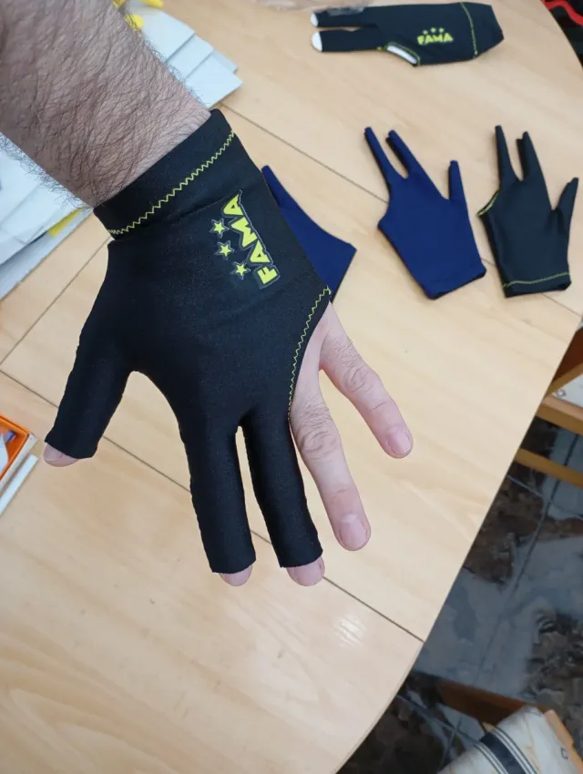 Guante de billar FAMA negro