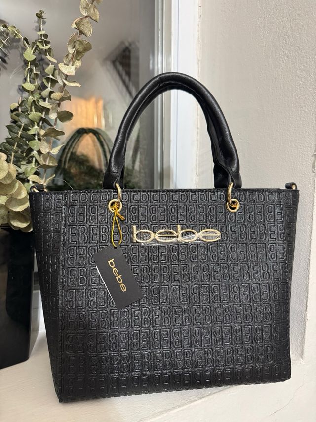 Bolso BEBÉ Negro con detalles dorados