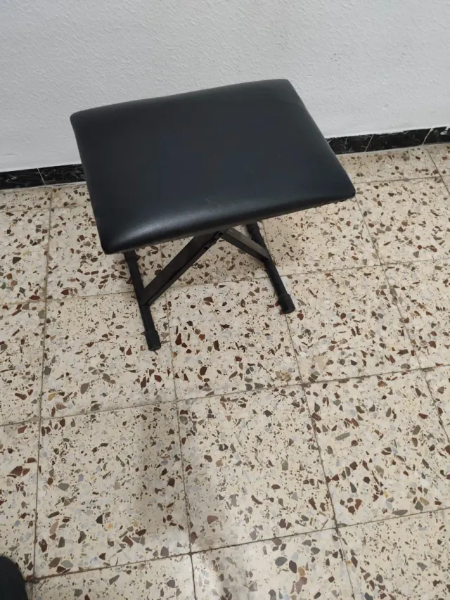 Piano Artesia 88 teclas