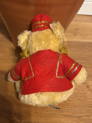 Peluche Barney the teddy bear collection