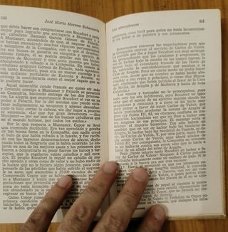 Los almogávares. Libro antiguo historia militar.