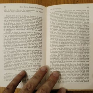 Los almogávares. Libro antiguo historia militar.