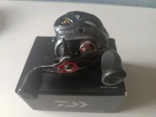 Carrete Daiwa Zillion SV TW 1016SV-SH