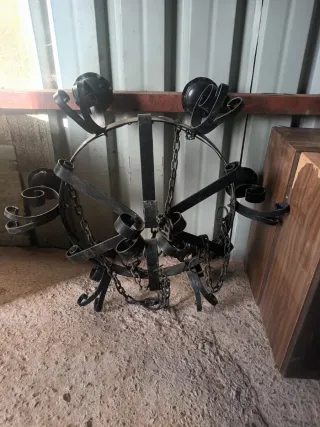 Lámpara de techo antigua de metal