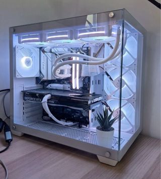 PC Gaming Blanco con RGB