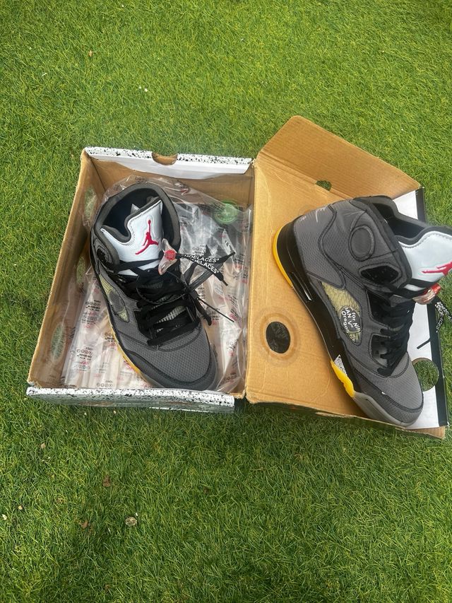 Jordan 5 x Off-White