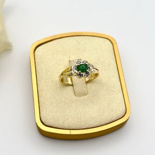 Anillo oro 18kt con esmeralda i diamantes