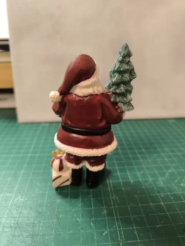 Babbo Natale casa bambole con albero