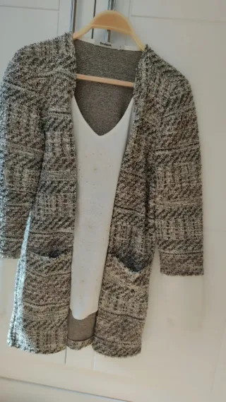 Chaqueta Desigual marrón y beige