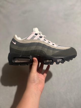 Nike Air Max 95 Gris y Rosa