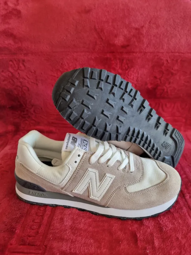 New Balance 574