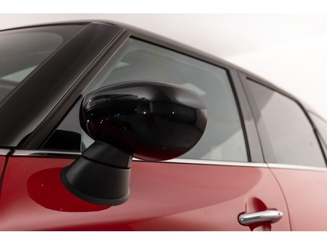 MINI MINI Countryman Cooper 100 kW (136 CV)