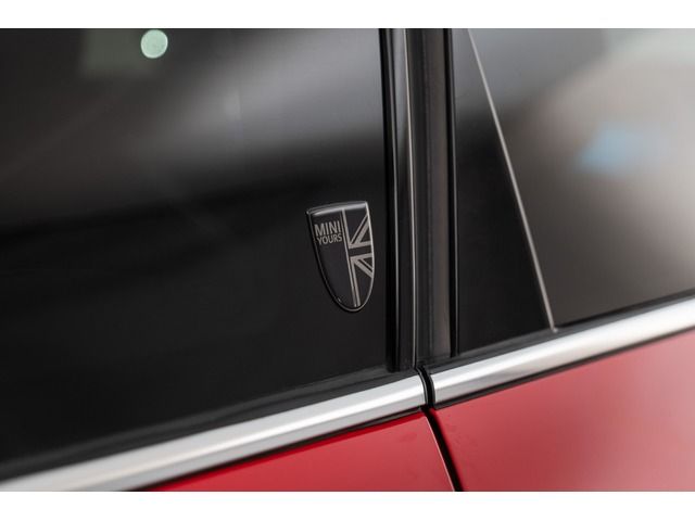 MINI MINI Countryman Cooper 100 kW (136 CV)