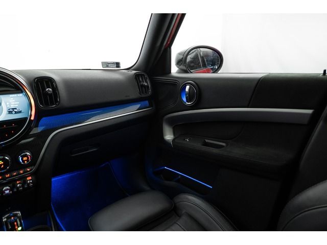 MINI MINI Countryman Cooper 100 kW (136 CV)