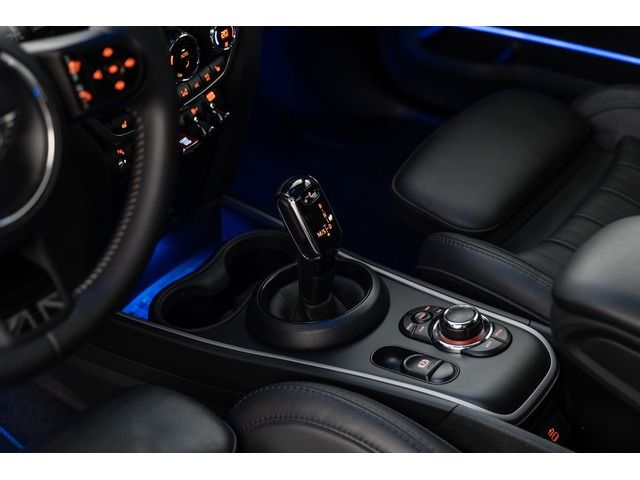 MINI MINI Countryman Cooper 100 kW (136 CV)