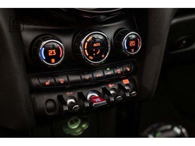 MINI MINI Cabrio Cooper 100 kW (136 CV)