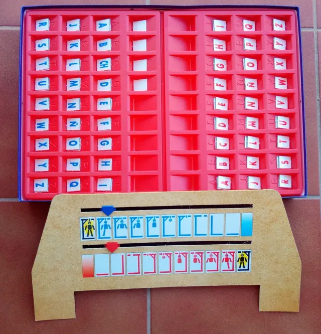 Colgado - juego de mesa