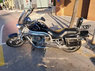 Moto Hyosung Aquila 650 como nueva