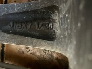 Llantas 18 Mitsubishi Montero V80 DiD y neumáticos