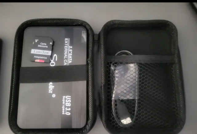 Disco Duro Externo 500GB + Tarjeta SD 64GB