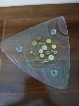 Svuotatasche in vetro design particolare