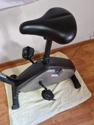 Bicicleta Estática Decathlon Esencial