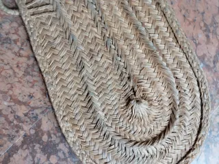 Alfombra de esparto ovalada