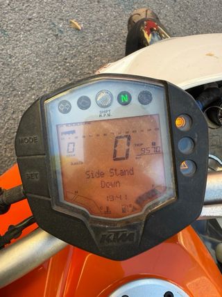 KTM Duke 125 con motor 390