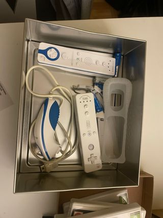 Nintendo Wii Family Edition Blanca + Juegos