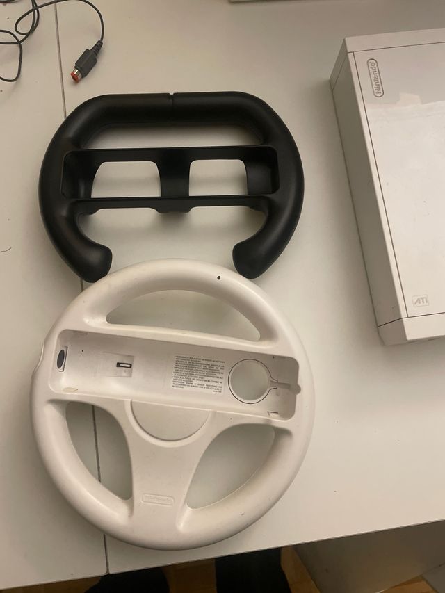 Nintendo Wii Family Edition Blanca + Juegos