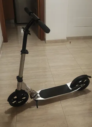 Monopatín infantil plegable