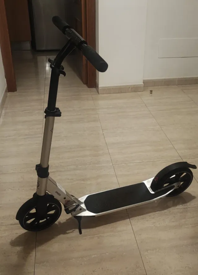 Monopatín infantil plegable